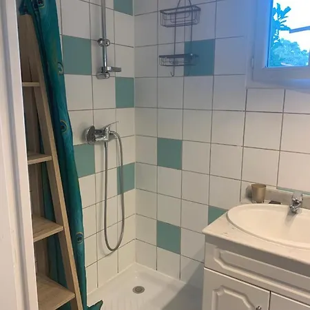 Holiday home Maison J&j *